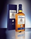 Foto Ballantine's Gold Seal Scotch Whisky 12 Ani 0.7L